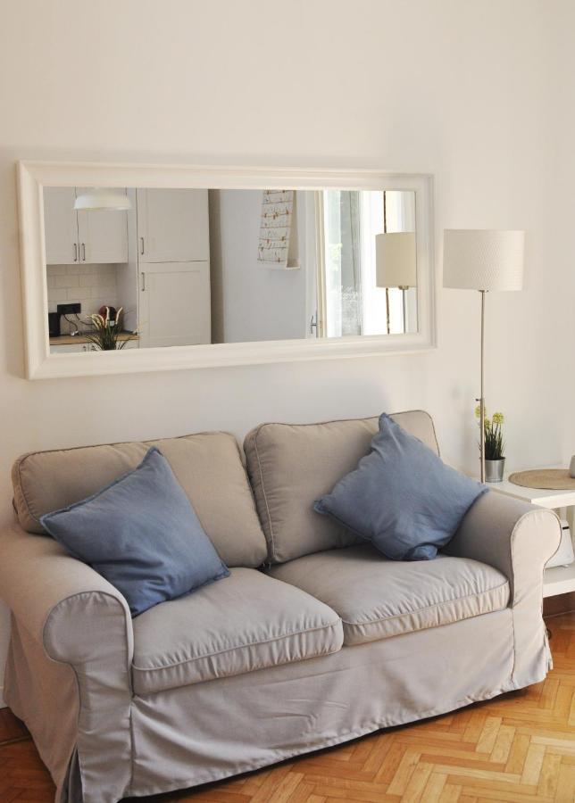 Verdi Appartment Modena Bagian luar foto