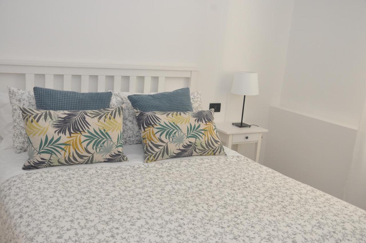 Verdi Appartment Modena Bagian luar foto