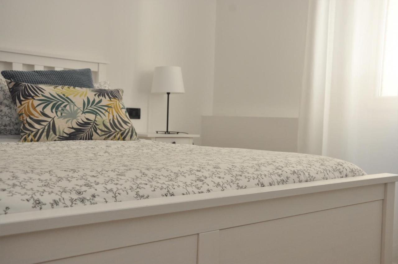 Verdi Appartment Modena Bagian luar foto